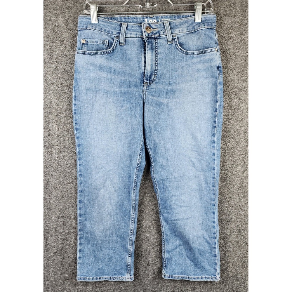 Lee Capri Jeans Womens 8 Regular Fit Mid Rise Blue Denim Medium Wash EUC